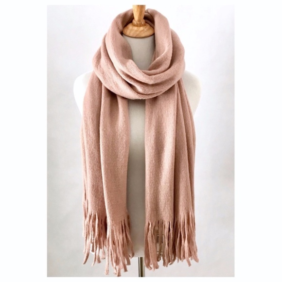 Steve Madden Blush Fringe Knit Wrap Muffler Scarf - Picture 1 of 10